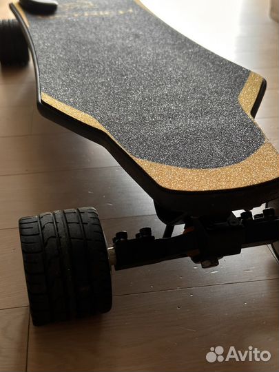 Карбоновый электроскейт City-Bird ostrich