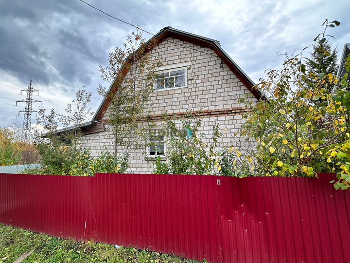 Дом 66 м² на участке 8 сот.