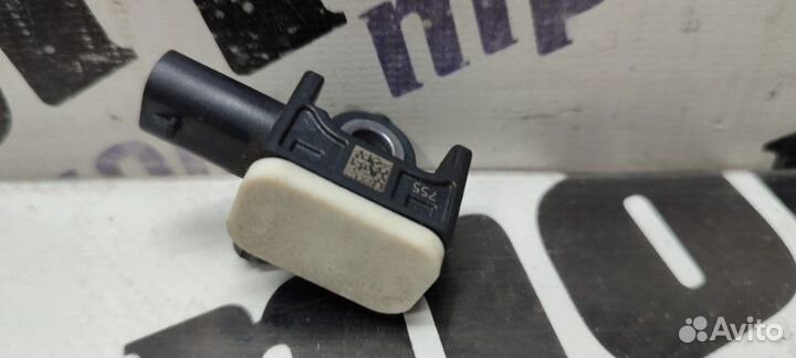 Датчик airbag передний Audi A7 4G CGW 12.03.2012