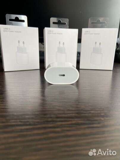 Блок питания для iPhone 20w