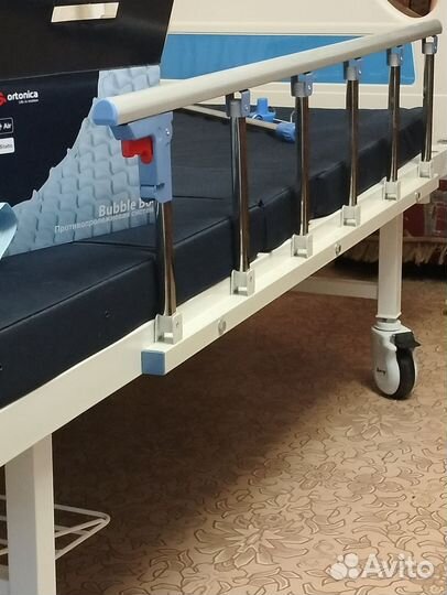 Медицинская кровать для лежачих больных