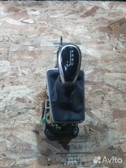 Селектор акпп(в салоне) Volvo V40Cc 2.0 B5204T