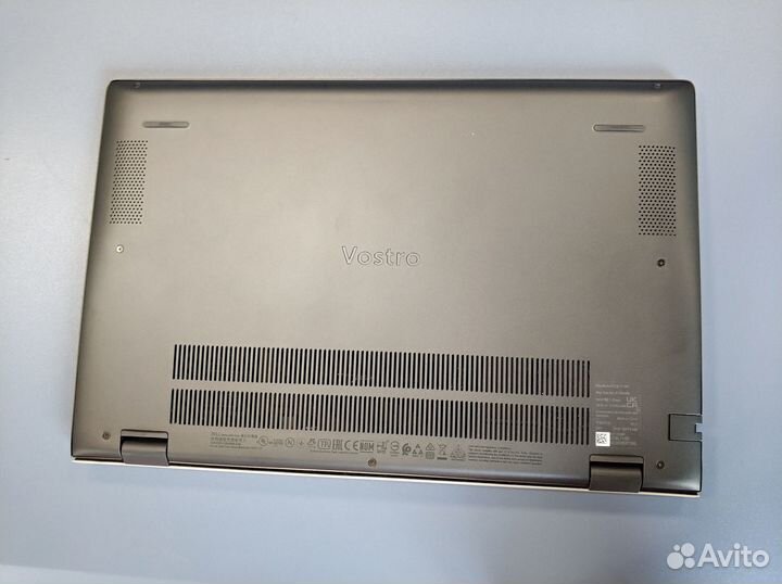 Ноутбук dell Vostro 3400