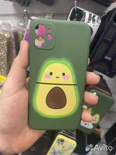 Чехлы для iPhone 11