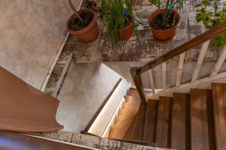 Дом 171 м² на участке 12 сот.