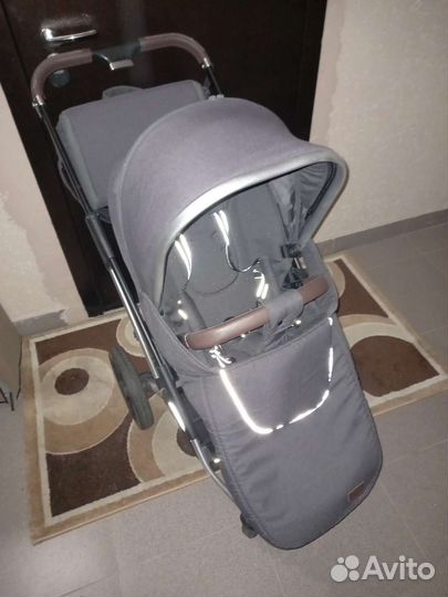 Детская коляска 