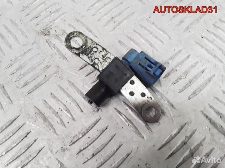 Датчик положения коленвала Renault Megane 2