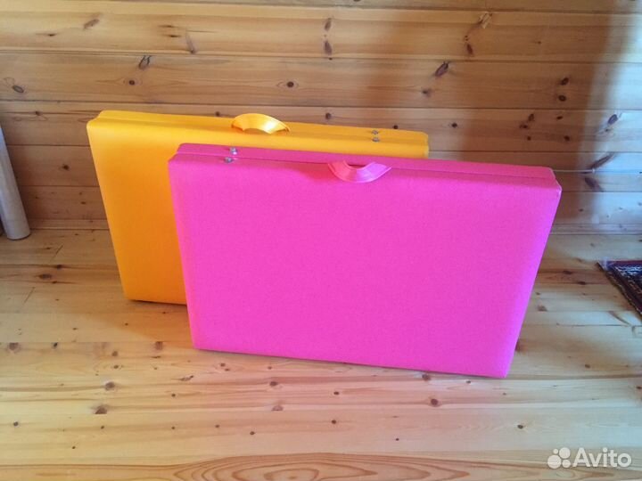 Кушетка. Массажный стол