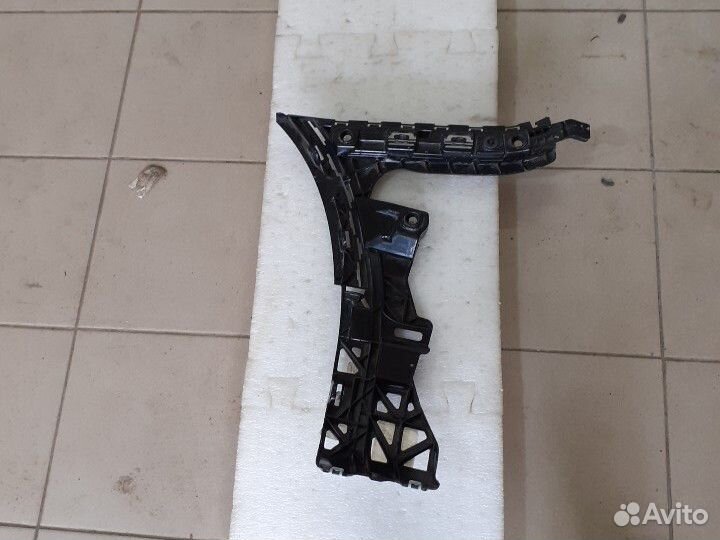 Кронштейн заднего бампера правый Mercedes GLC X253