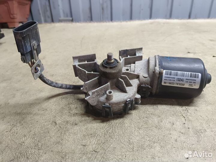 Моторчик стеклоочистителя Chevrolet Cruze