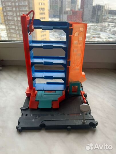 Гоночные треки и парковка Hot wheels 3шт