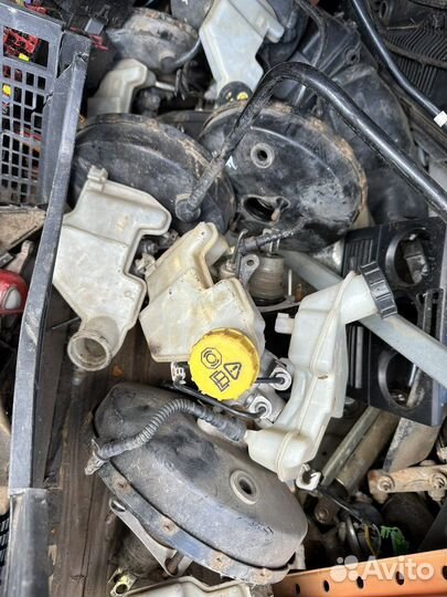 Форд фьюжн вакуумный усилитель Тормозов