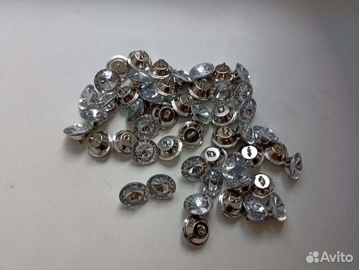 Пуговицы- стразы мебельные