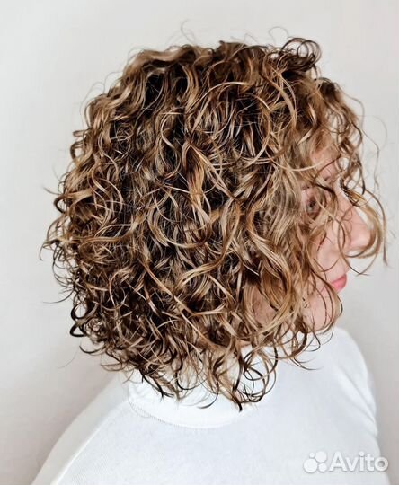 Биозавивка волос, прикорневой объем