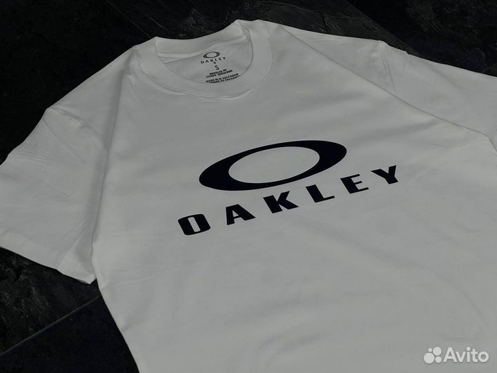 Хлопковая футболка oakley lux