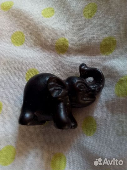 Слонёнок статуэтка