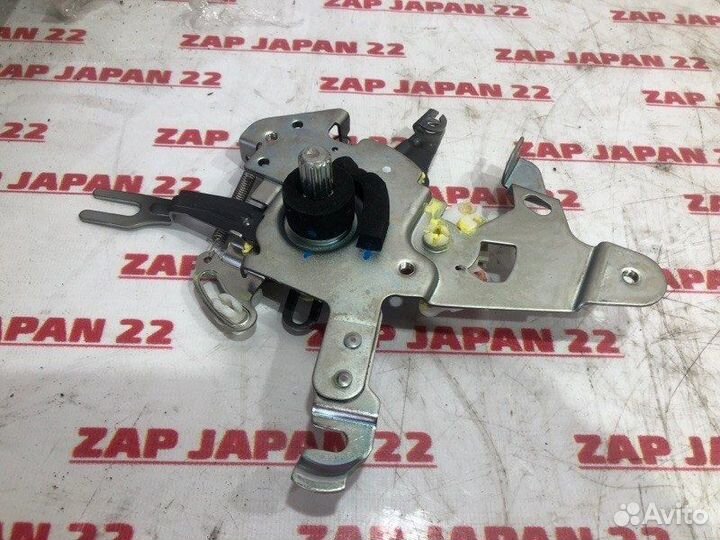 Механизм сдвижной двери задний левый Toyota Town