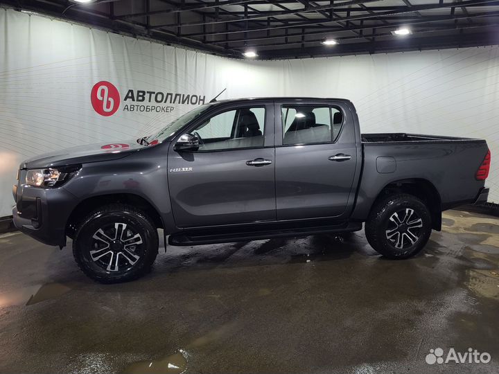 Toyota Hilux 2.4 МТ, 2023, 28 км