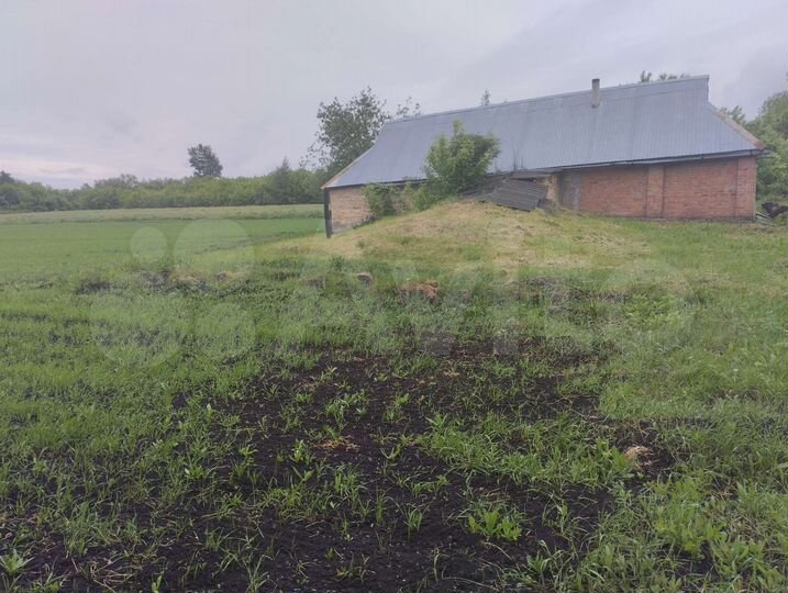 Дом 35 м² на участке 30 сот.