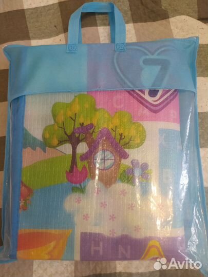 Детский развивающий коврик