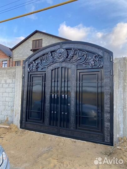 Классические кованые ворота