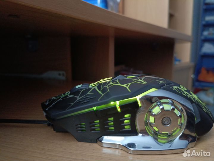 Игровая мышка проводная с подсветкой