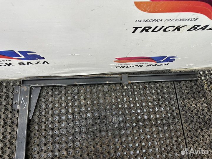 Угловая стойка сдвижной крыши опорная Kogel