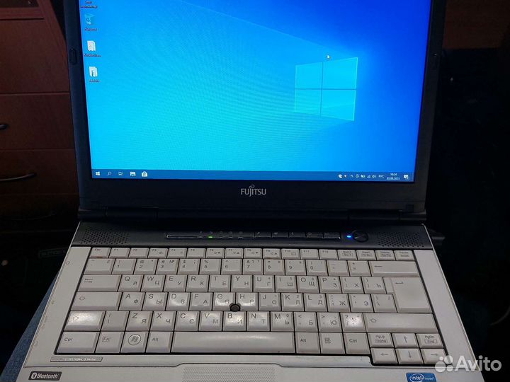 Ноутбук Fujitsu S751
