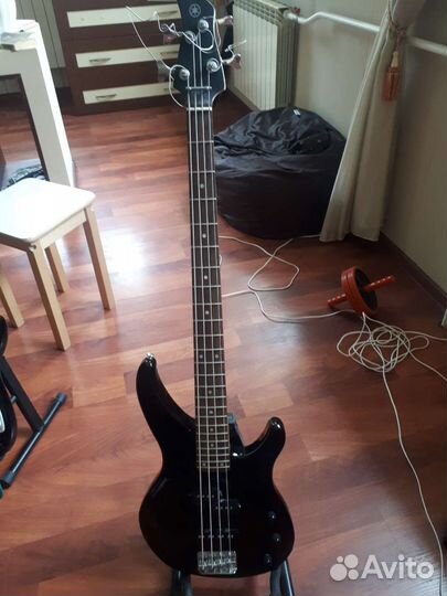 Бас гитара Ямаха trbx 174 black