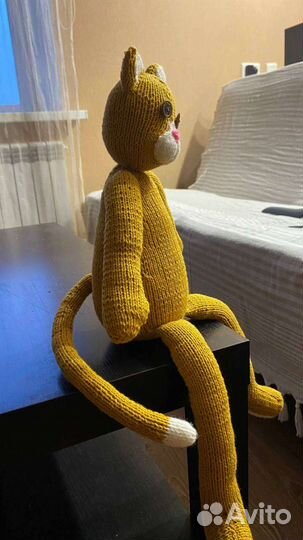 Кошка игрушка вязаная