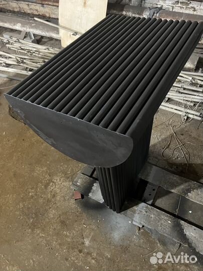 Подстолье полукруглые 50на25см