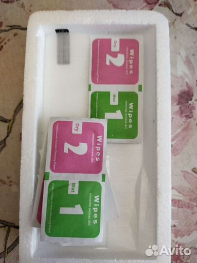 Новое стекло на. Honor 9X