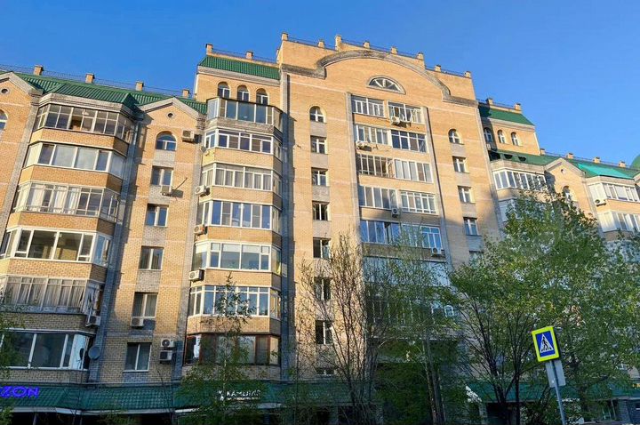 4-к. квартира, 115,5 м², 8/9 эт.