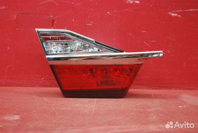 Фонарь внутренний задний левый Toyota Camry Xv50