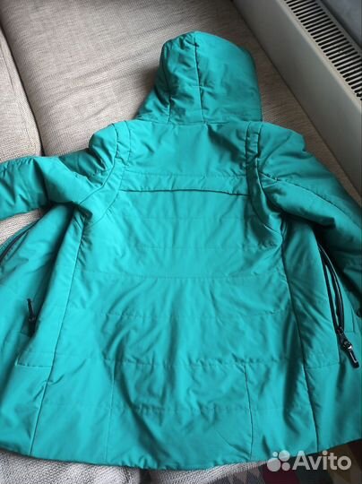 Демисезонная куртка