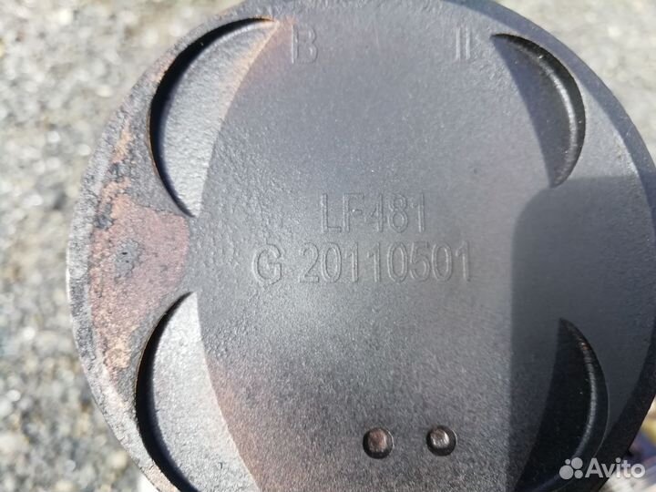 Поршень с шатуном Лифан Солано