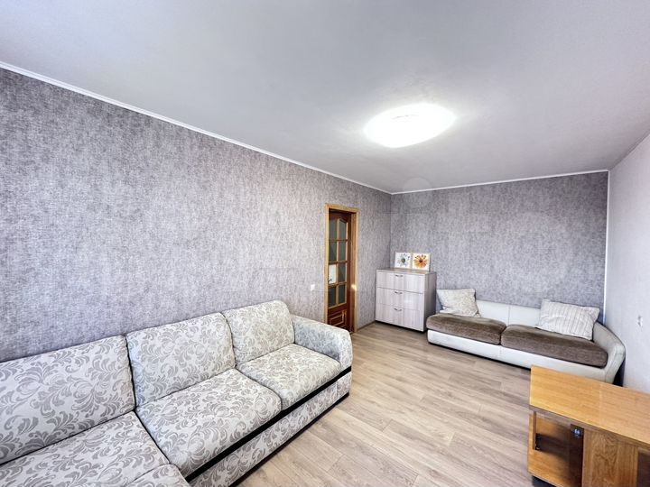 2-к. квартира, 56 м², 8/9 эт.