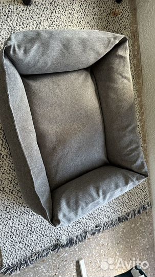 Лежанка для собак и кошек 65*50