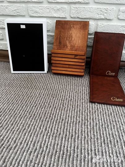 Набор посуды и столовых приборов