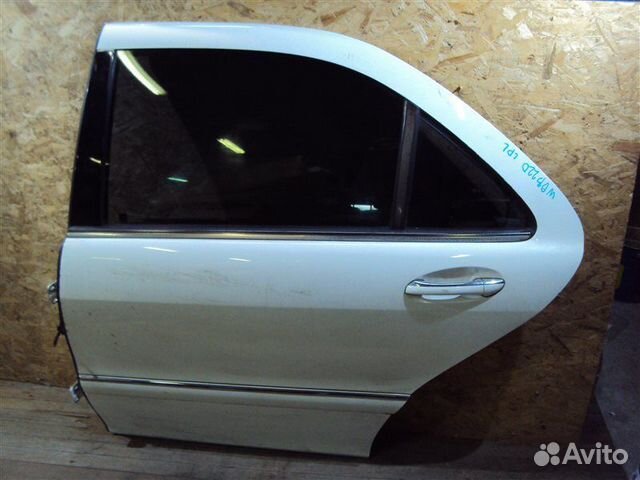 Дверь задняя левая Mercedes-Benz S W220 113.960