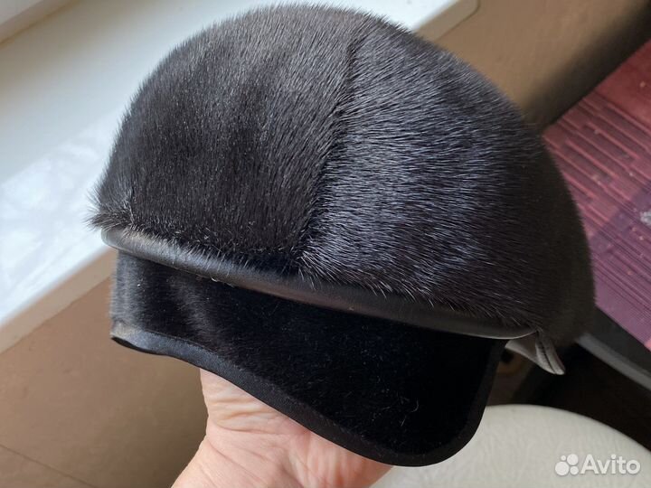Меховая мужская кепка