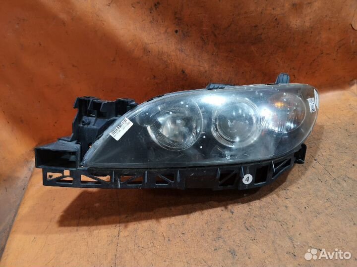 Фары на Mazda Axela BK5P