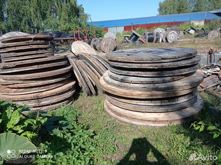 Катушки деревянные разобранные на дрова, самовывоз