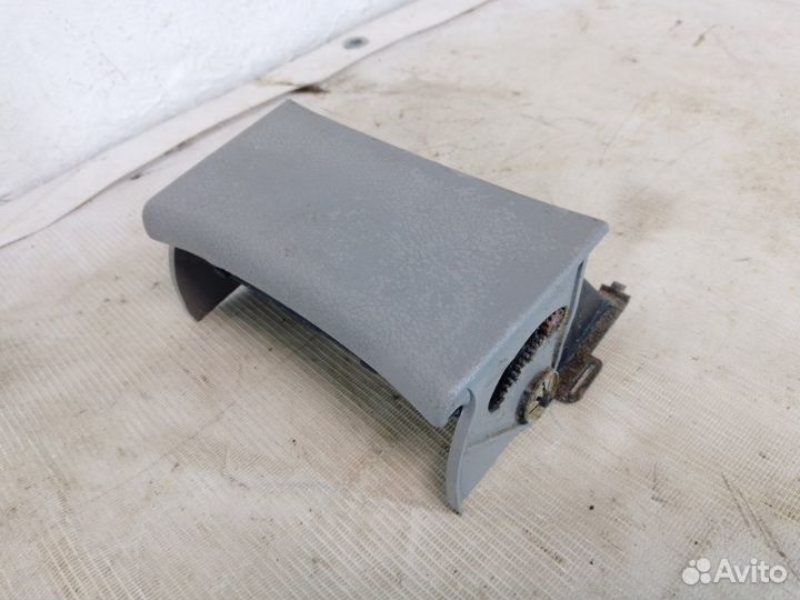 Пепельница передняя Volkswagen Passat B5