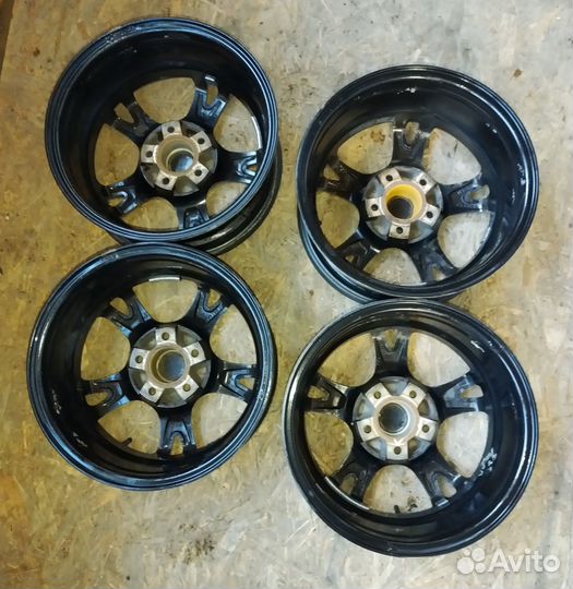 Продам литые диски