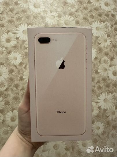 iPhone 8 Plus, 64 ГБ