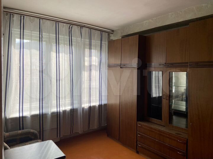 2-к. квартира, 40 м², 6/9 эт.