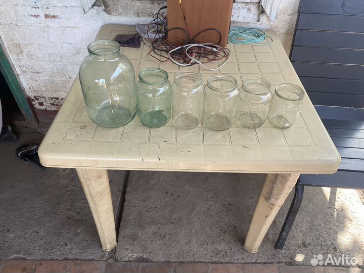 Банка стеклянная