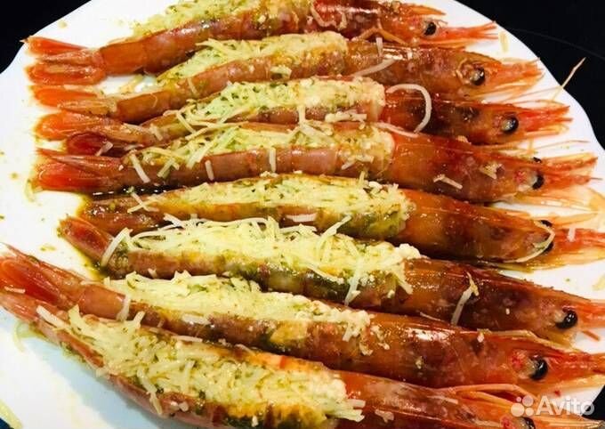 Лангустины свежемороженые с головой