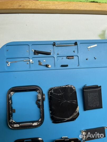 Часы apple watch se 44 mm